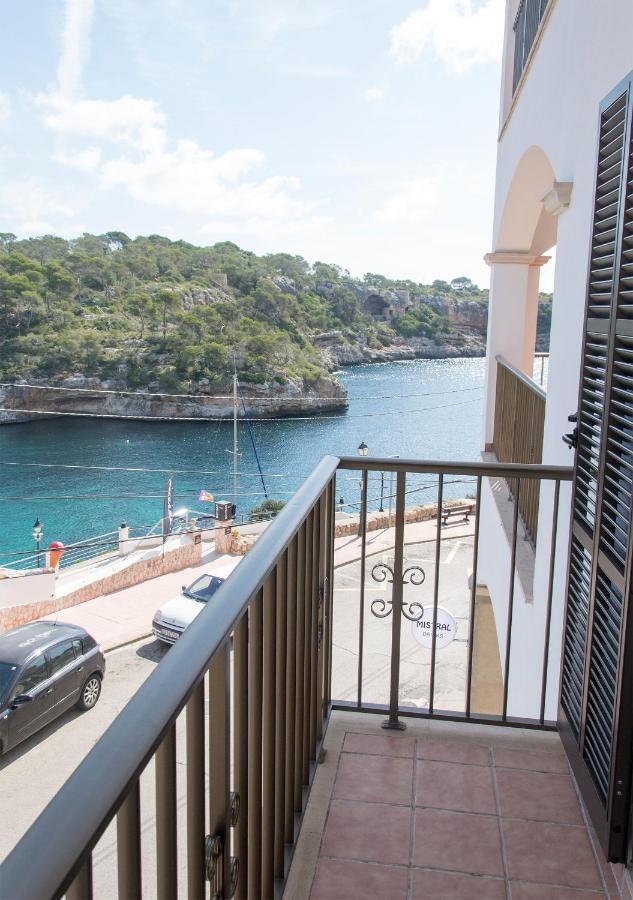 Apartamentos Vista Al Puerto Cala Figuera  Extérieur photo