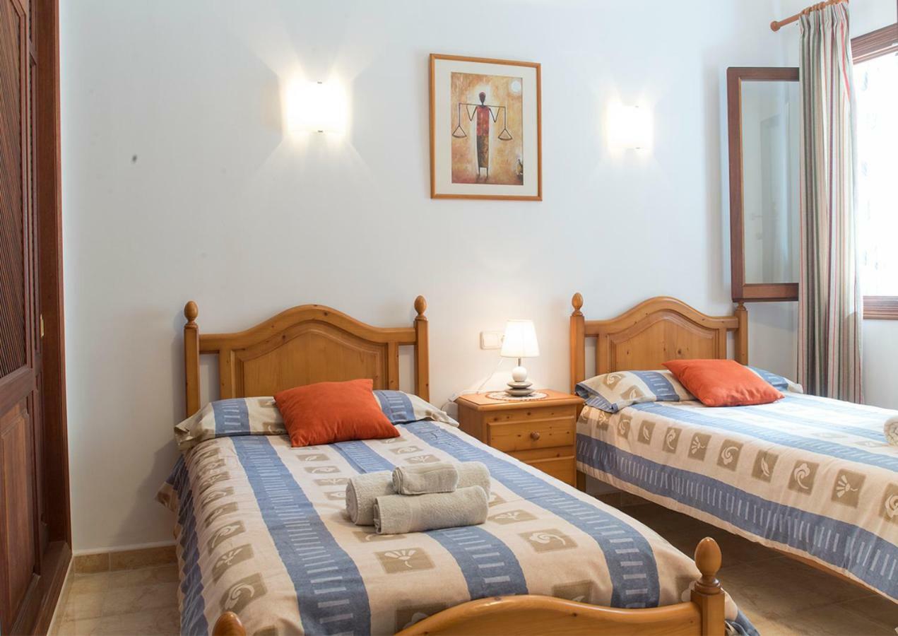 Apartamentos Vista Al Puerto Cala Figuera  Extérieur photo